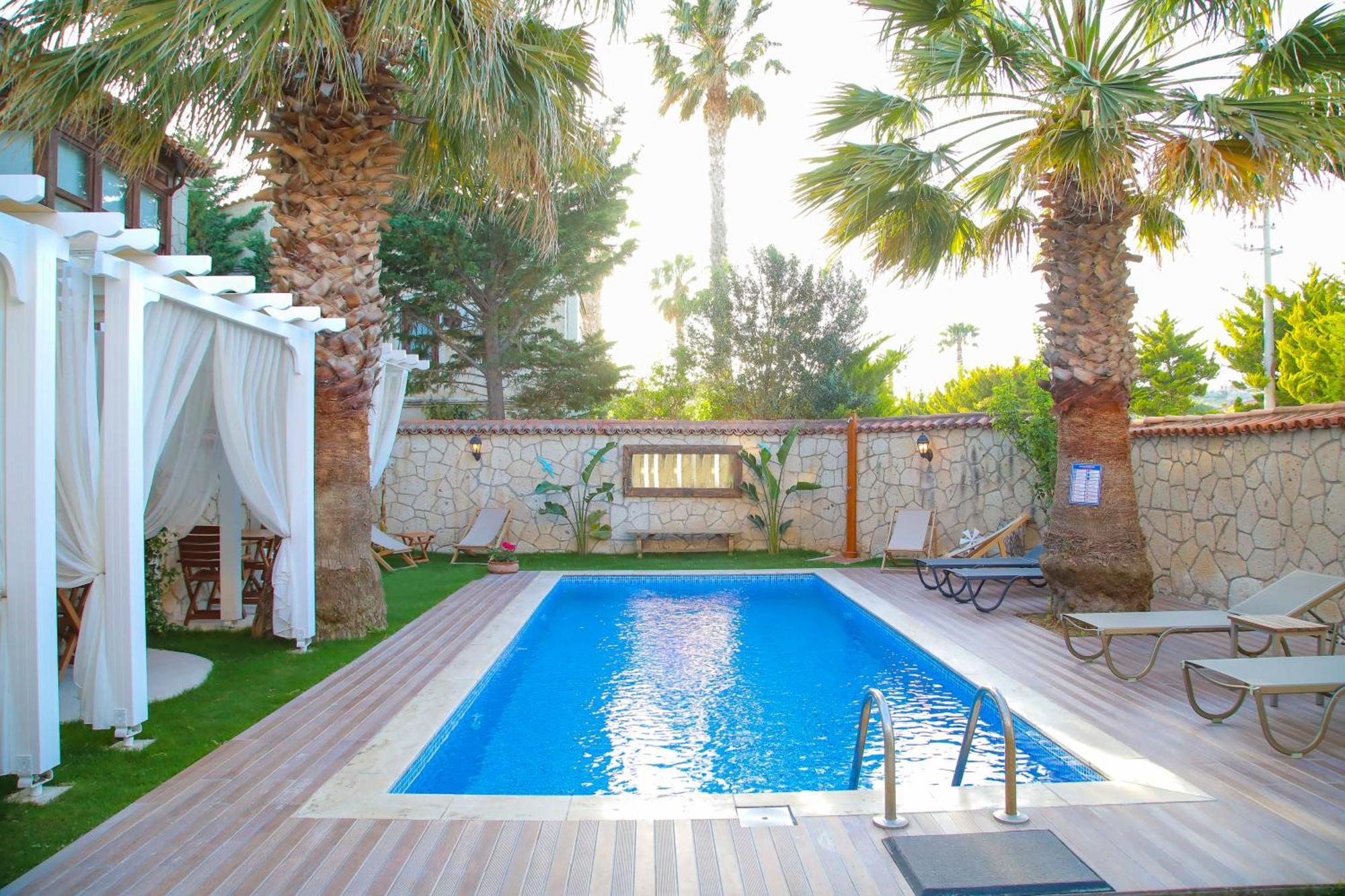 Alacati Balbadem Hotel (Adults Only) Екстер'єр фото