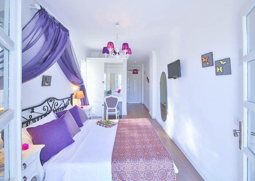 Alacati Balbadem Hotel (Adults Only) Екстер'єр фото